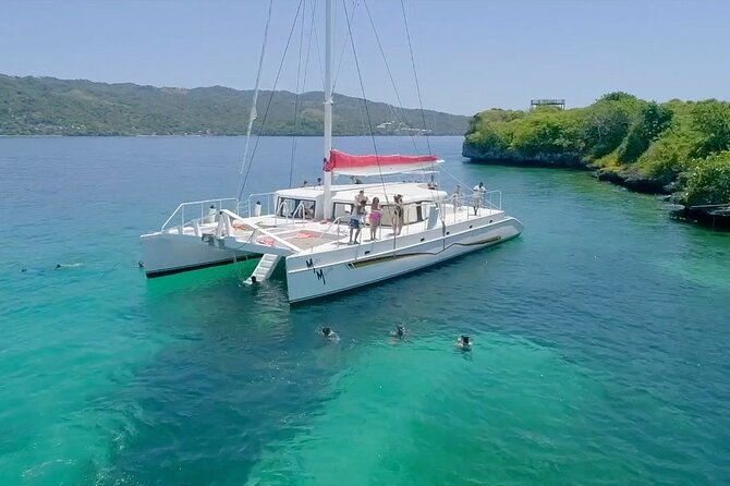 Catamaran Boat Tour With Snorkeling and Lunch - Tour Overview