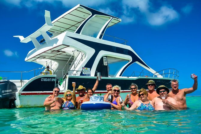 Catamaran Cruise and Beach Lunch - Key Points