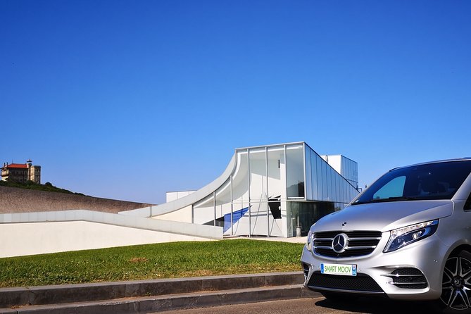 Chauffeured Transfer Between Biarritz Airport, Train Station and City Center - Key Points