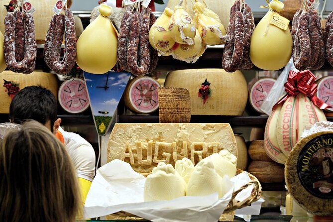 Christmas Charms of Cagliari – Walking Tour - Key Points