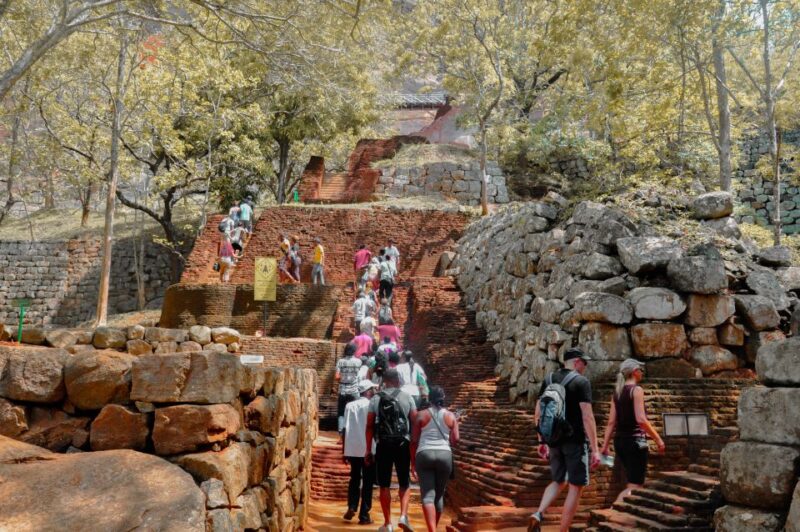 Colombo: Full-Day Sigiriya Rock and Village Tour - Good To Know