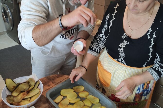 Cook and Dine With a Greek Family - Good To Know