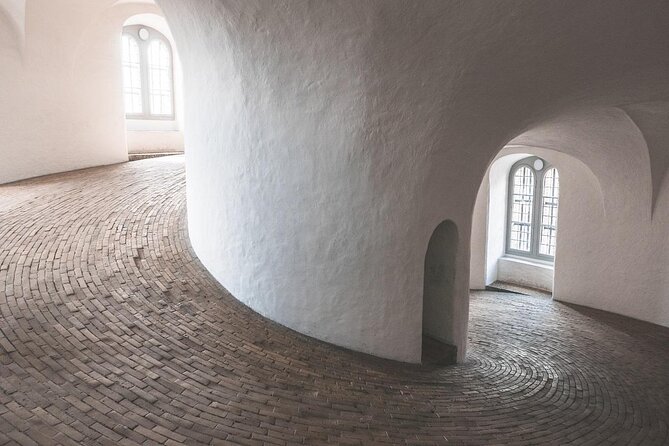 Copenhagen Old Town Private Walking Tour - Good To Know