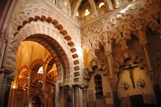 Córdoba Private Guided Day Tour From Madrid in Fast Train - Transportation and Meeting
