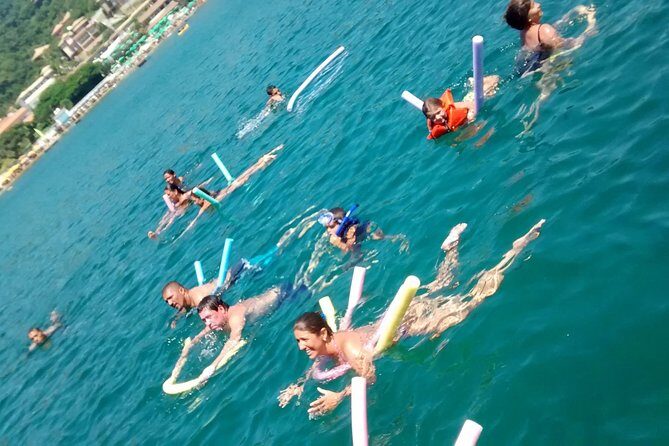 Tour of the Most Beautiful Beaches and Islands of Buzios by Buziana Tour