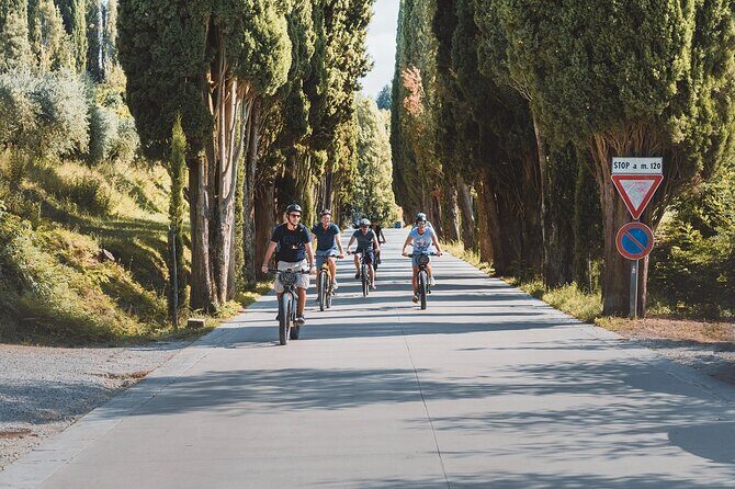 3-Hour Bike Tour and Wine in Tuscany: Nobiles Path