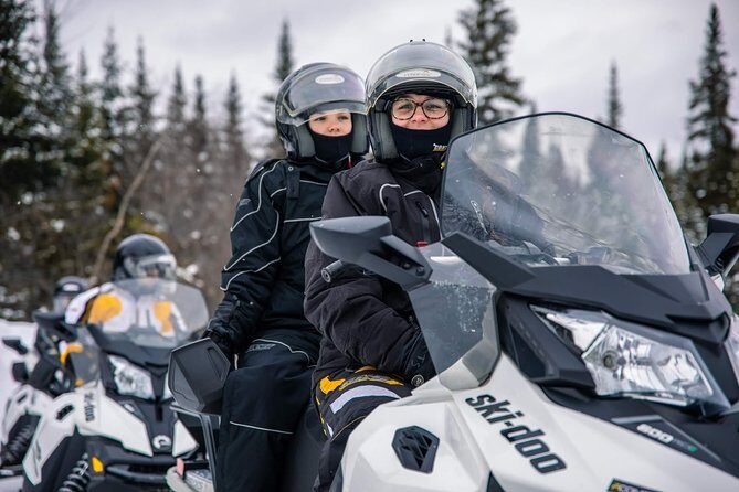 Mont-Tremblant Guided Snowmobile Tours 2hrs