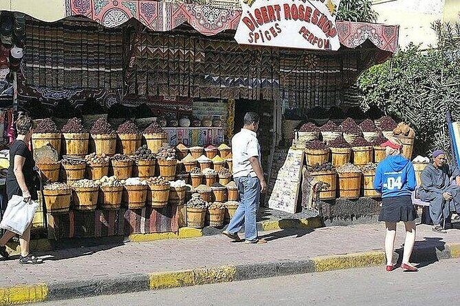 Hurghada Private Guided City Tour With Transport