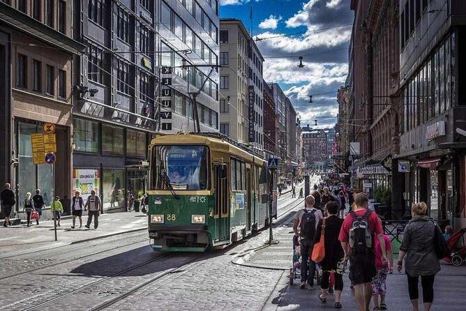 Helsinki Walking Tour With PRIVATE Professional Guide