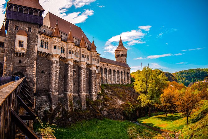 Day Tour to Corvin Castle, Deva Fortress and Alba Iulia - Good To Know