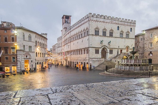 Day Trip: Perugia Private Tour With Lunch and Perugina Chocolate House - Key Points