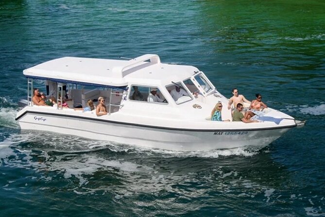 Dimaniyat Island Tour With Snorkeling - Good To Know