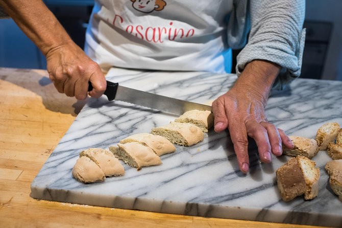 Dining Experience at a Locals Home in Reggio Di Calabria With Show Cooking - Good To Know