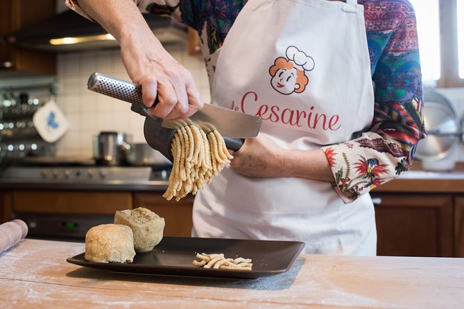 Dining Experience at a Locals Home in Santagnello With Show Cooking - Good To Know