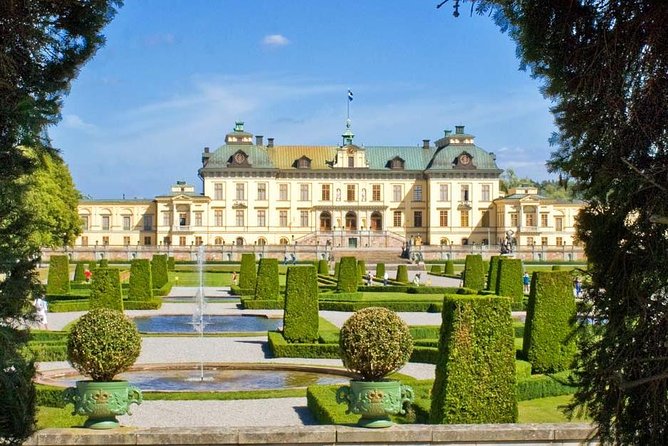 Drottningholm Palace Tour VIP Car and Private Guide - Key Points