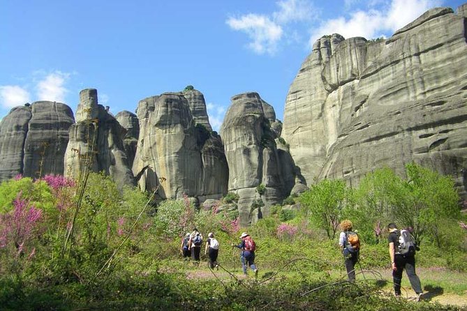 Easy Hiking Adventure at Meteora - Good To Know