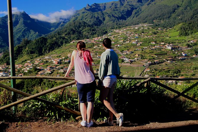 Enchanted Vineyards, Wine 4x4 Tour and Sea Cliff Cabo Girão - Key Points