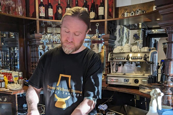 Evening Whisky Tasting in a Traditional Edinburgh Bar - Event Overview