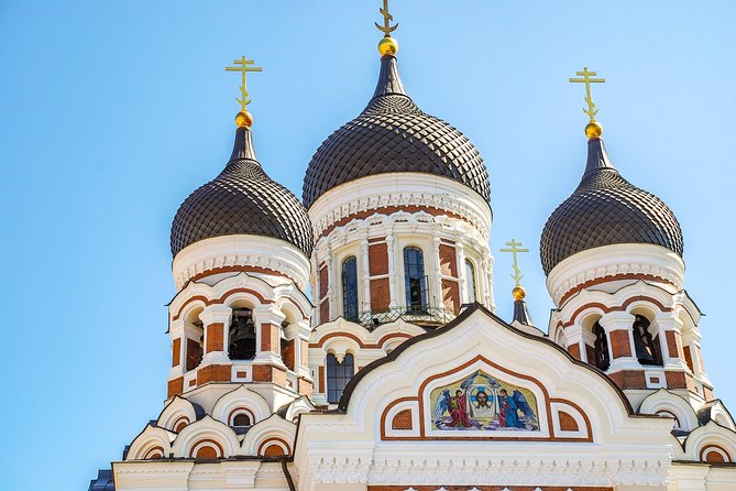 Explore Tallinn'S Art and Culture With a Local - Key Points