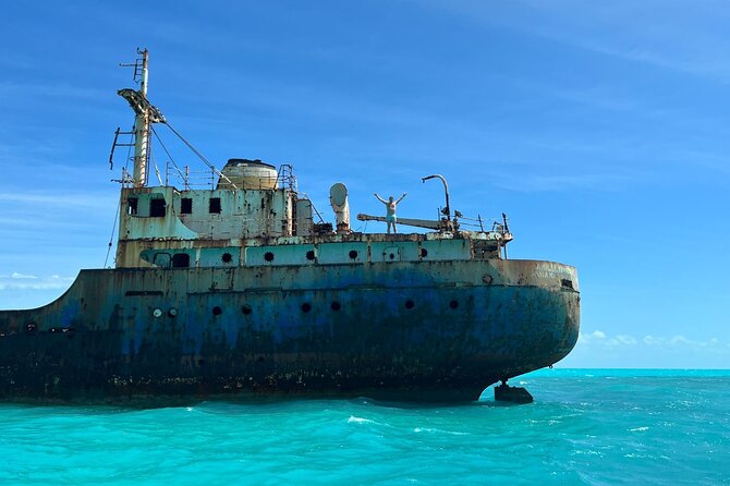 Full-Day Private Cruise in Turks and Caicos With Lunch - Inclusions