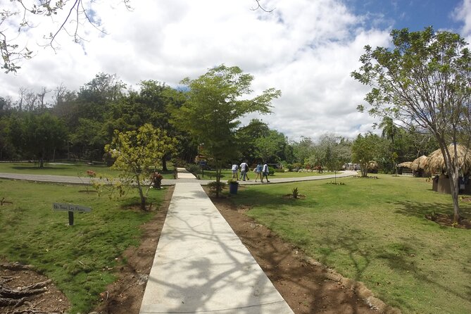 Full Day Private Guided Tour in Lagoon Dudu From Santo Domingo - Tour Overview