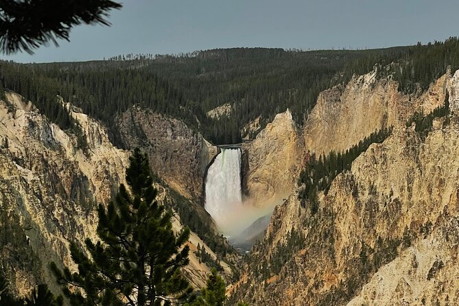 Full-Day Private Tour of Yellowstone - About Your Stay