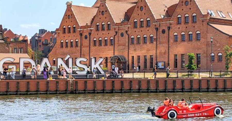 Gdansk: Old Town Highlights Self-guided Tour - Key Experience Features