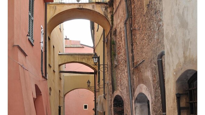 Genoa Private Walking Tour With a Local Guide - Key Points
