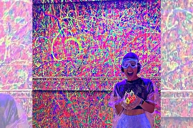 Glow in the Dark Splatter Paint Experience - Good To Know