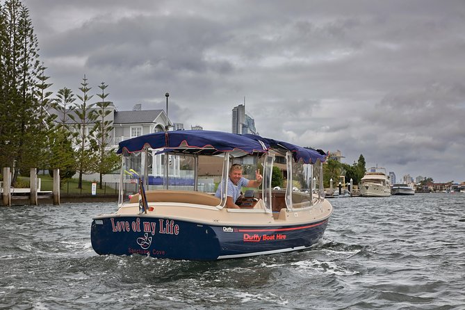 Gold Coast Private Skippered Limo on the Water Canal Cruise - Good To Know