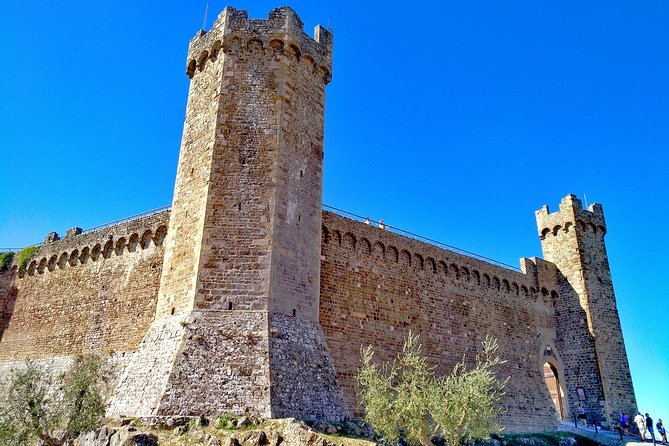 Grand Tour of Pienza, Montalcino, Montepulciano + Wine and Cheese Tasting - Exploring Pienza, Montalcino, and Montepulciano