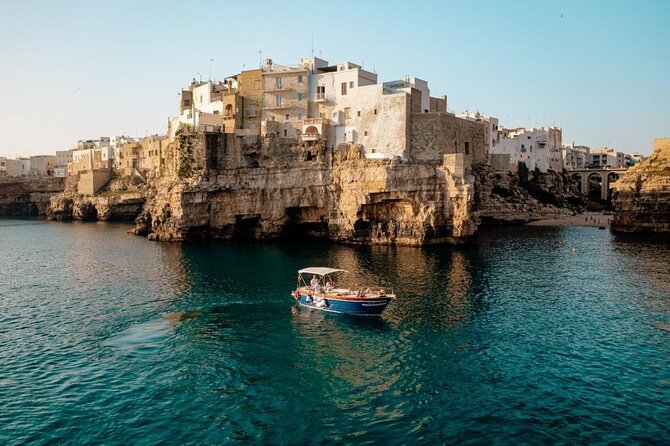 Group Boat Excursion to Polignano MAMMAMIA Boat - Key Points