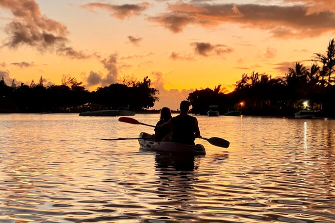 Guided Sunset Kayak Tour in Mauritius - Inclusions and Amenities