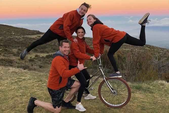 Haleakala Pre Dawn Self Paced Bicycle Tour - Key Points