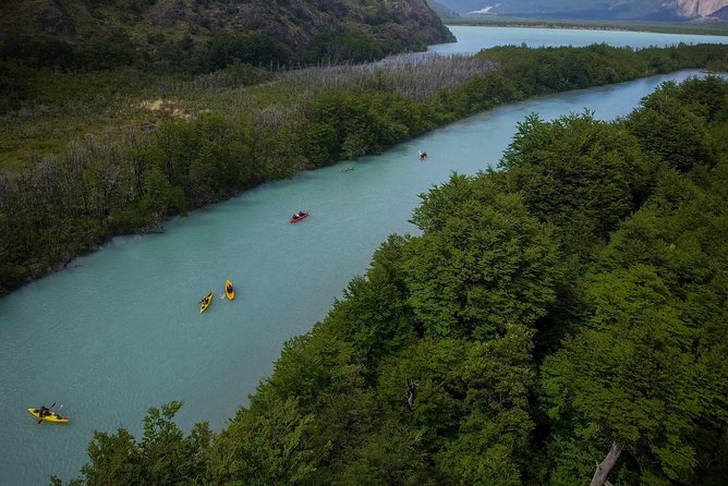 Half Day Kayak Rio De Las Vueltas (Condor Lagoon Refuge). - About Your Stay