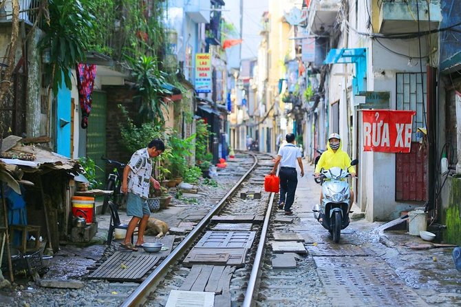 Hanoi City Tour and Drinking Beside Railway- Group Tour - Tour Overview