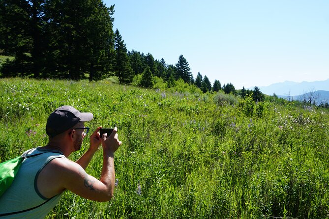 Hike to Chimney Rock With an Enthusiastic Tour Guide - Key Points