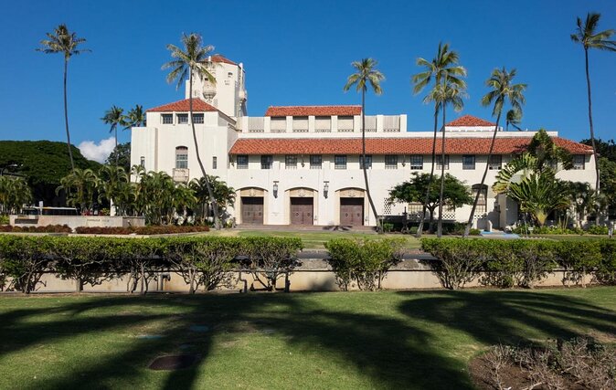 Honolulu Historic District a Smartphone Audio Walking Tour - About Your Stay