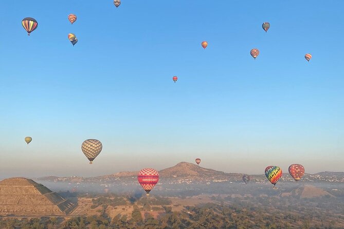 Hot Air Balloon Flight in Teotihuacán + Breakfast in a Cave - Key Points
