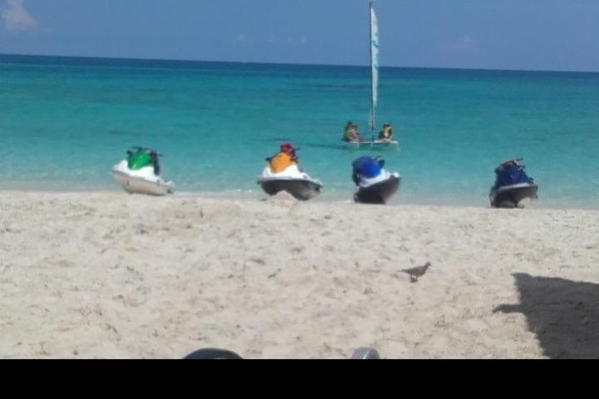 Jet Ski Rentals in the Nice Blue Waters of the Bahamas - Pickup and Meeting Points