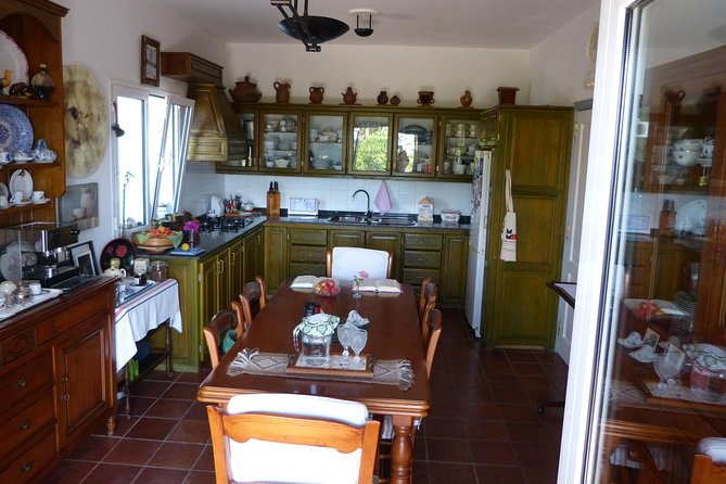 Jose Saramago House and Library Museum Tickets - Notable Features and Artworks