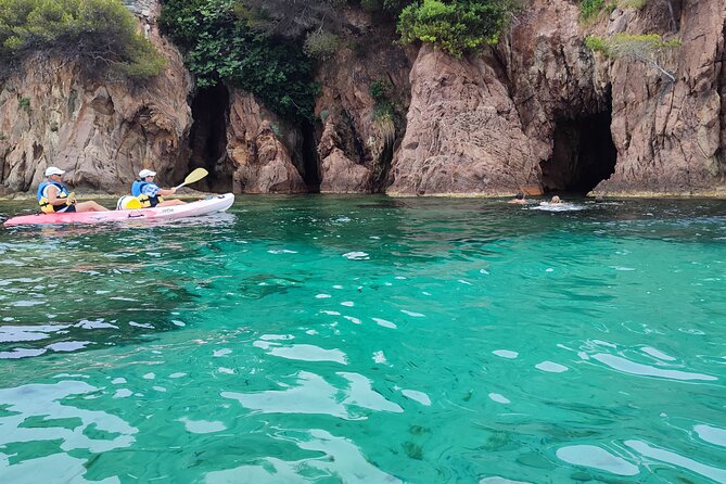 Kayaking Agay - Good To Know
