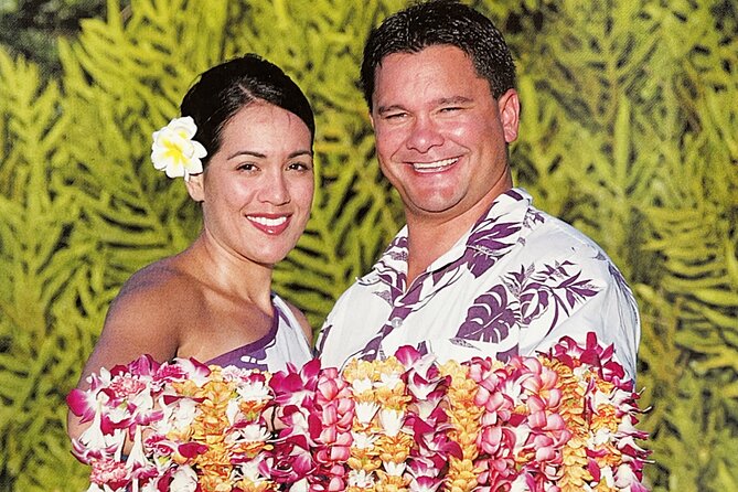 Kukui Nut Airport Lei Greeting (Maui, Kahului Airport, OGG) - Meeting Location