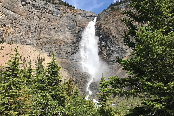 Lake Louise, Moraine Lake & Yoho Waterfalls From Golden BC Tour - Good To Know