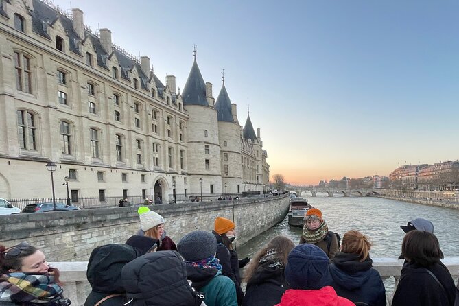 LGBTQ Challenges and Triumphs Private Walking Tour in Paris - Key Points