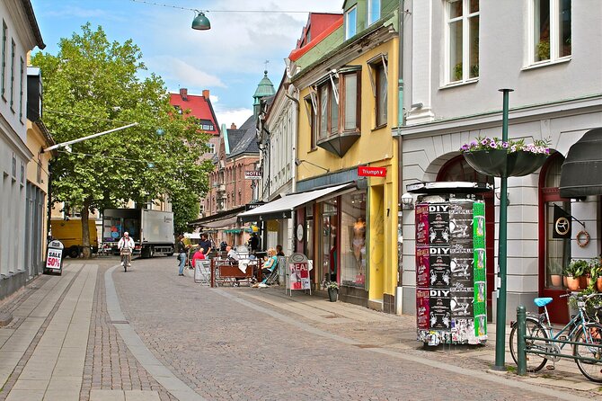 Malmo Small-Group Walking Tour With a Local Guide  - Malmö - Good To Know