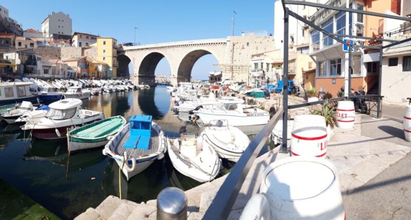 Marseille: Urban Coves Tour and Treasure Hunt - Key Points