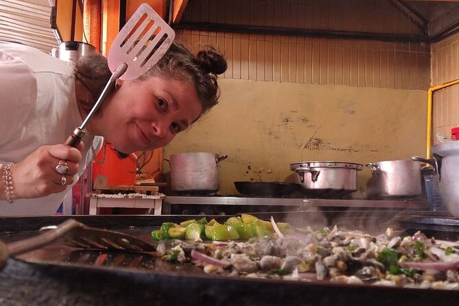 Mexico City: Markets, Street Food & Salsa Making Lesson Tour - Key Points