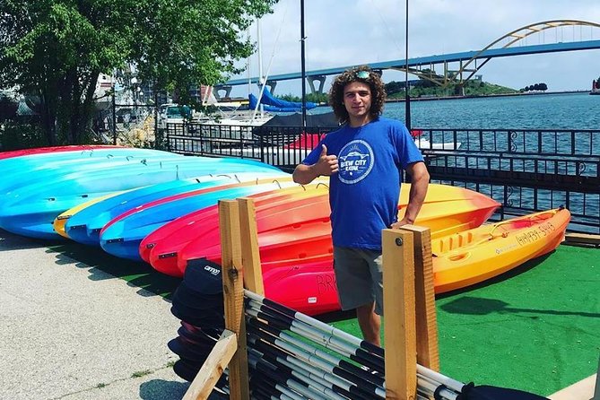 MilwaukeeTandem Kayak Rental - Good To Know