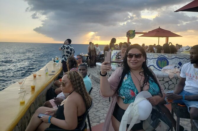 Negril Seven Mile Beach, Catamaran Cruise ,Parasailing,With Sunset at Ricks Cafe - Good To Know